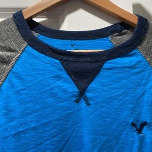 American Eagle soft heritage classic fit thermal, blue and grey.